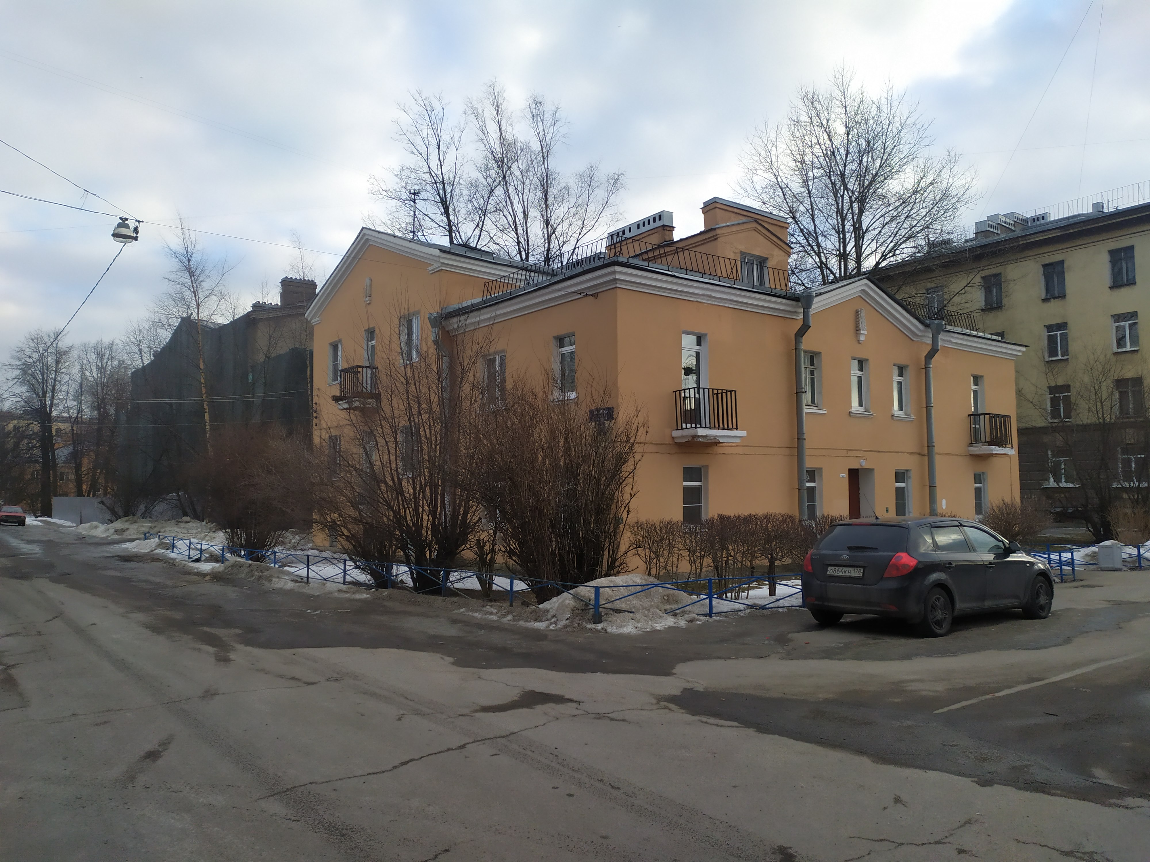 Дубровская ул. 3