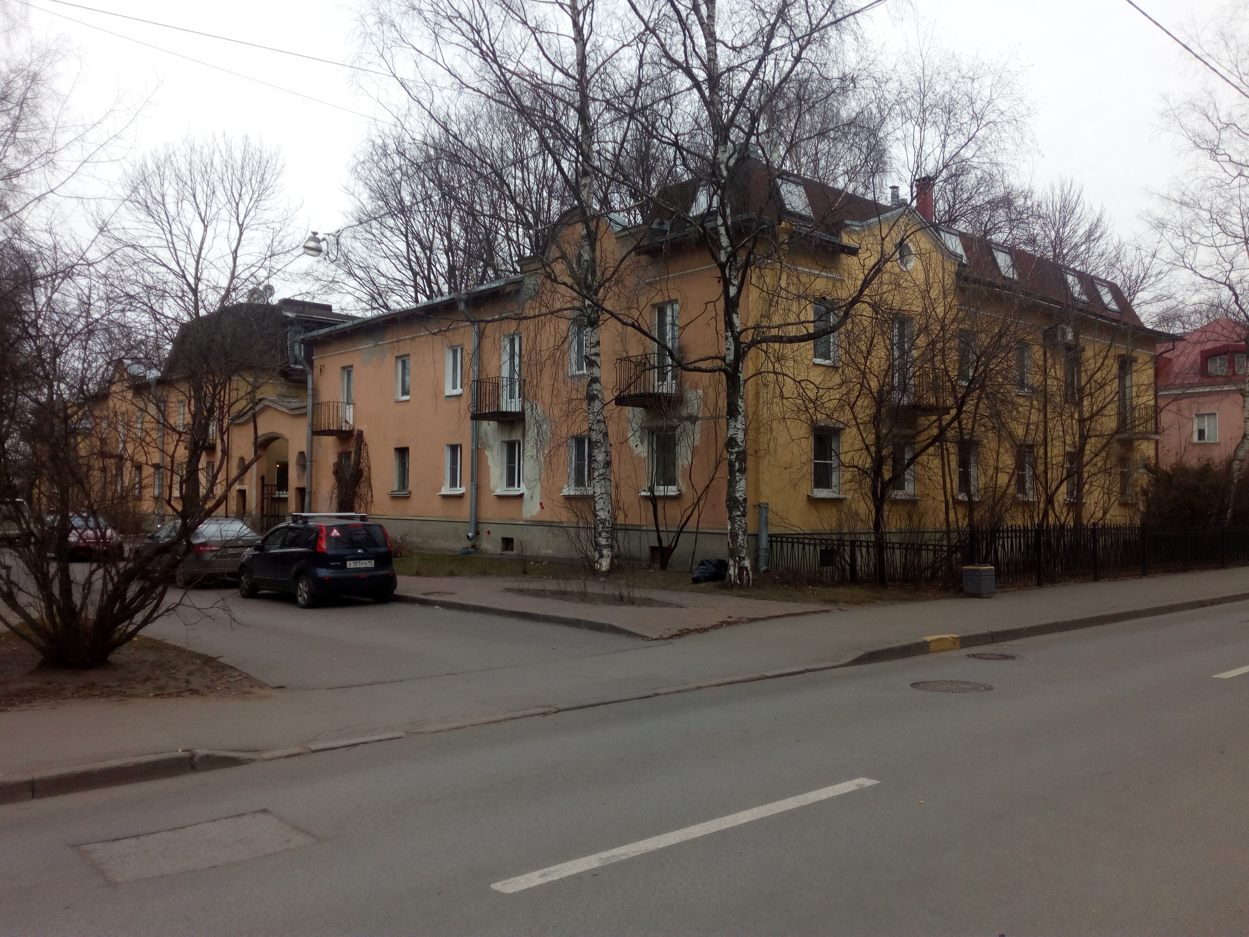 Дибуновская ул. 11 border=