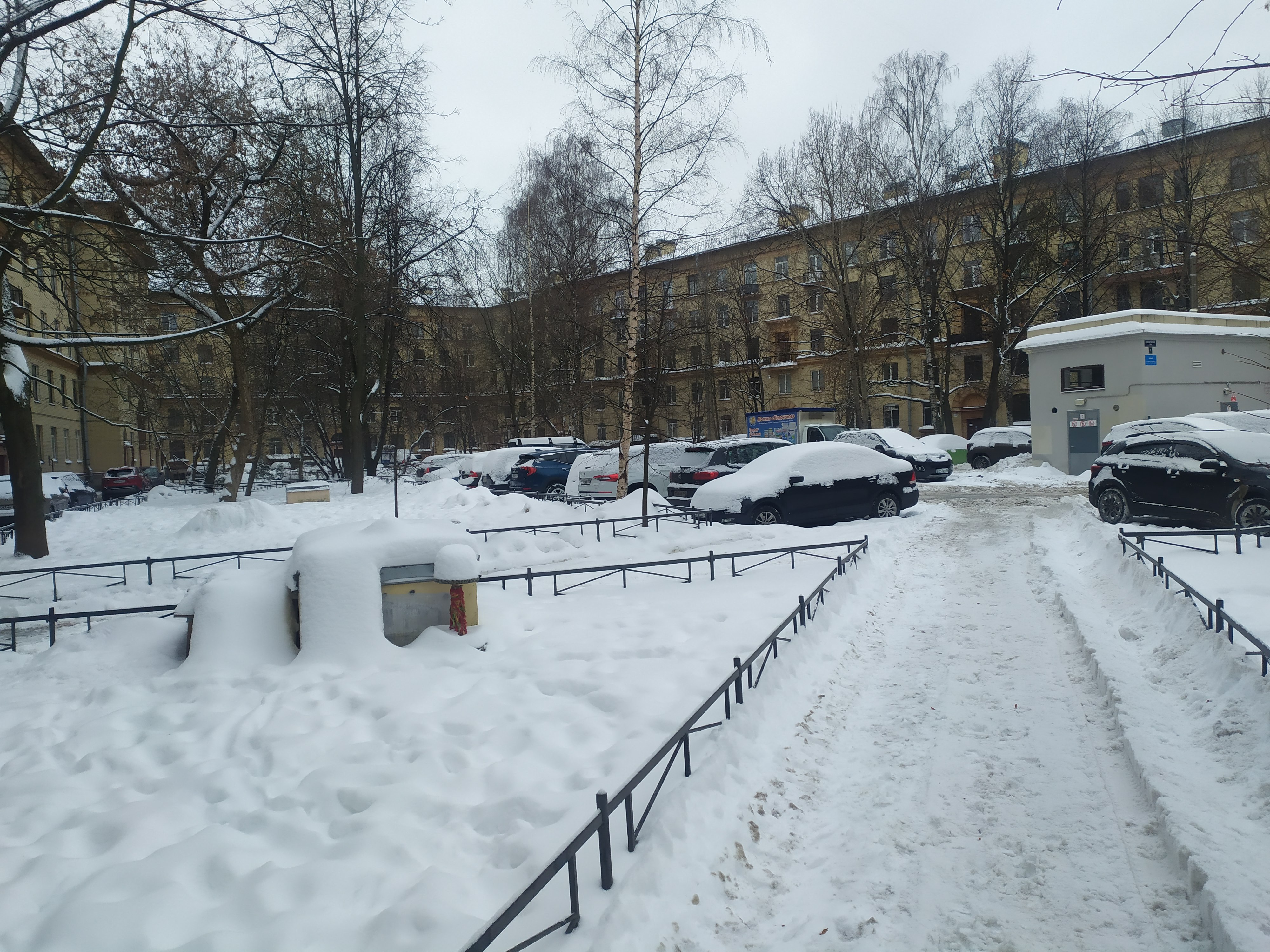 Новолитовская ул. 5/Литовская ул. 6 Новолитовская ул. 5/Литовская ул. 6