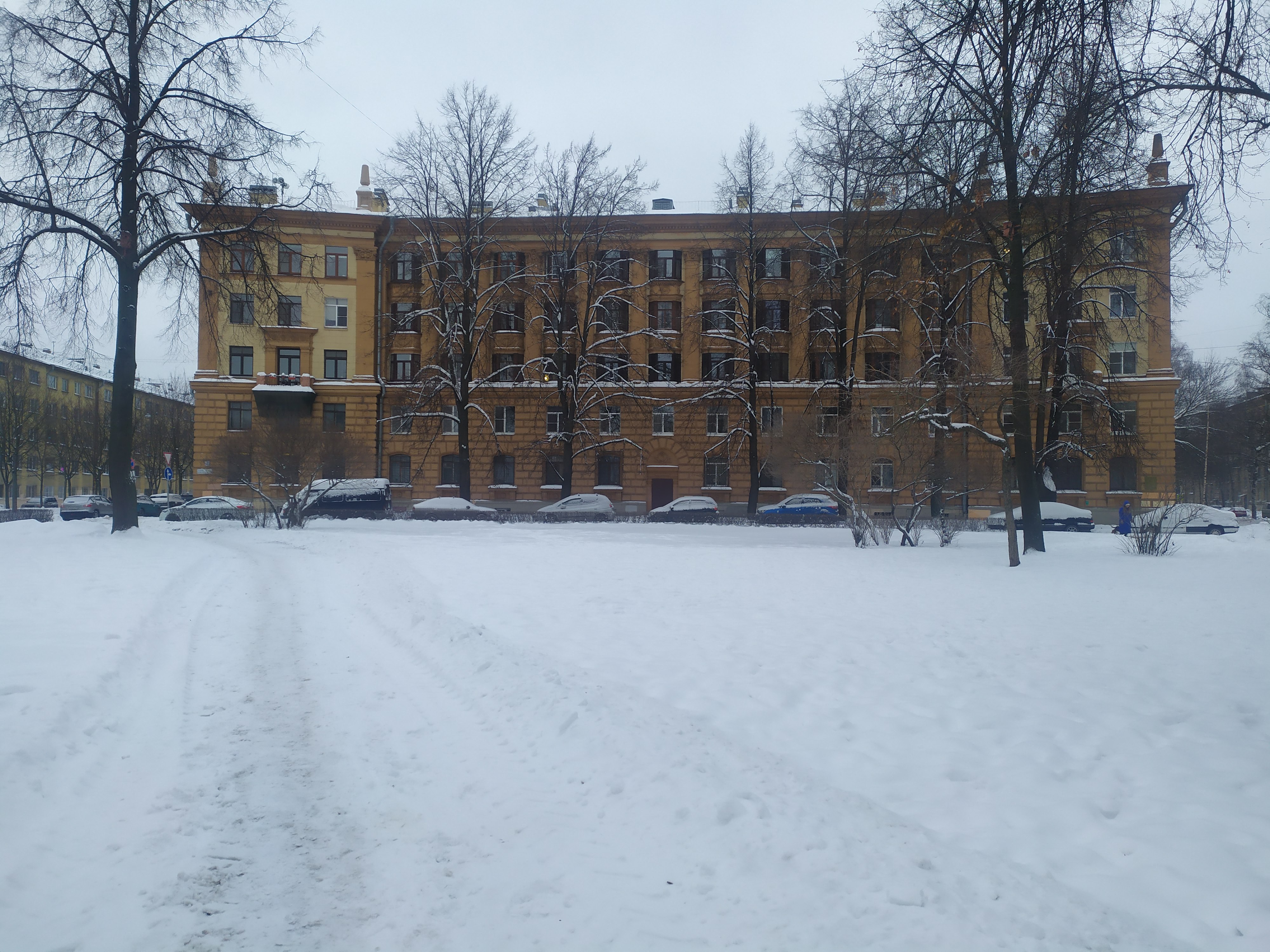 Новолитовская ул. 5/Литовская ул. 6 Новолитовская ул. 5/Литовская ул. 6