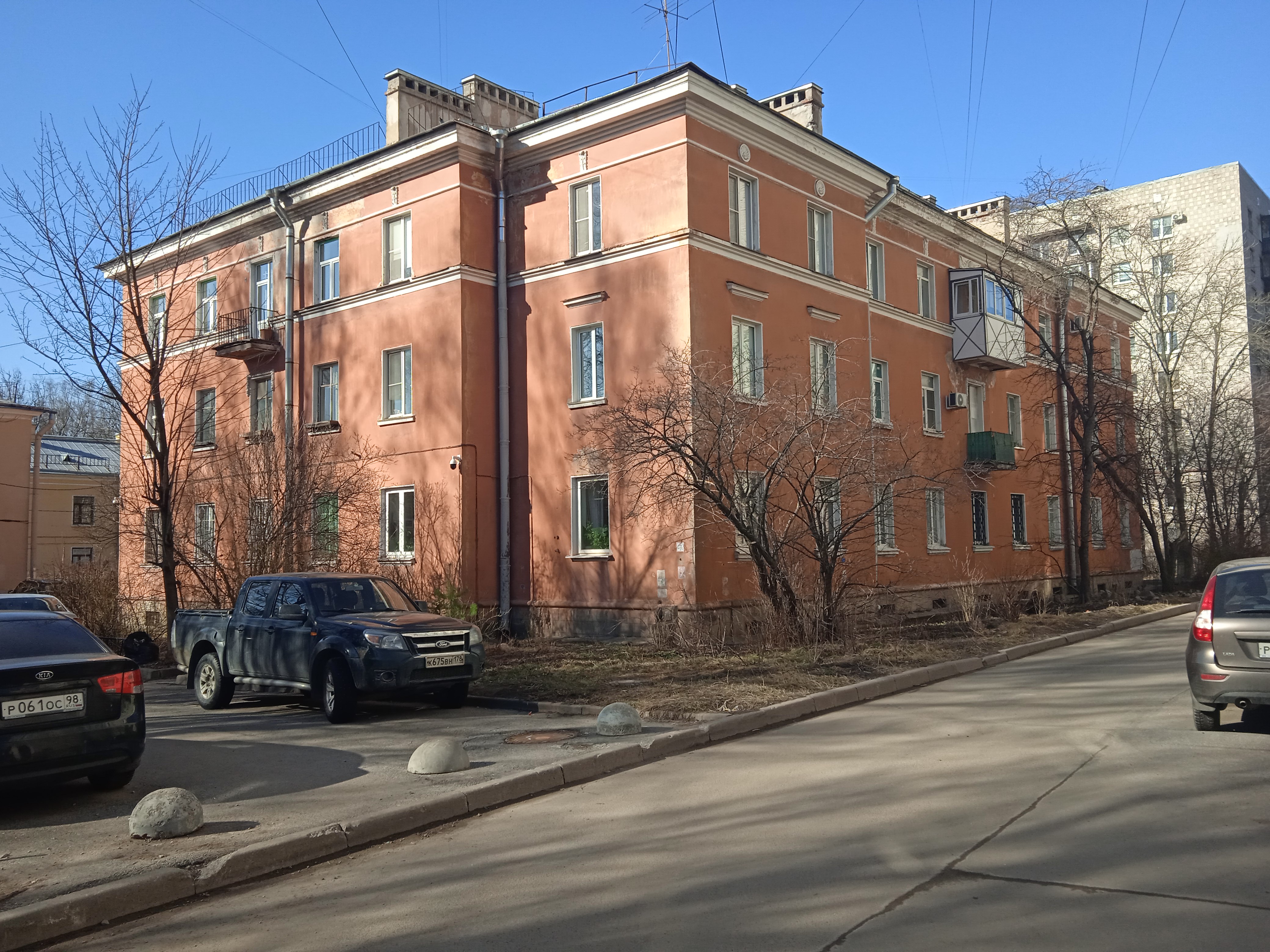 Гаврская ул. 13 Гаврская ул. 13