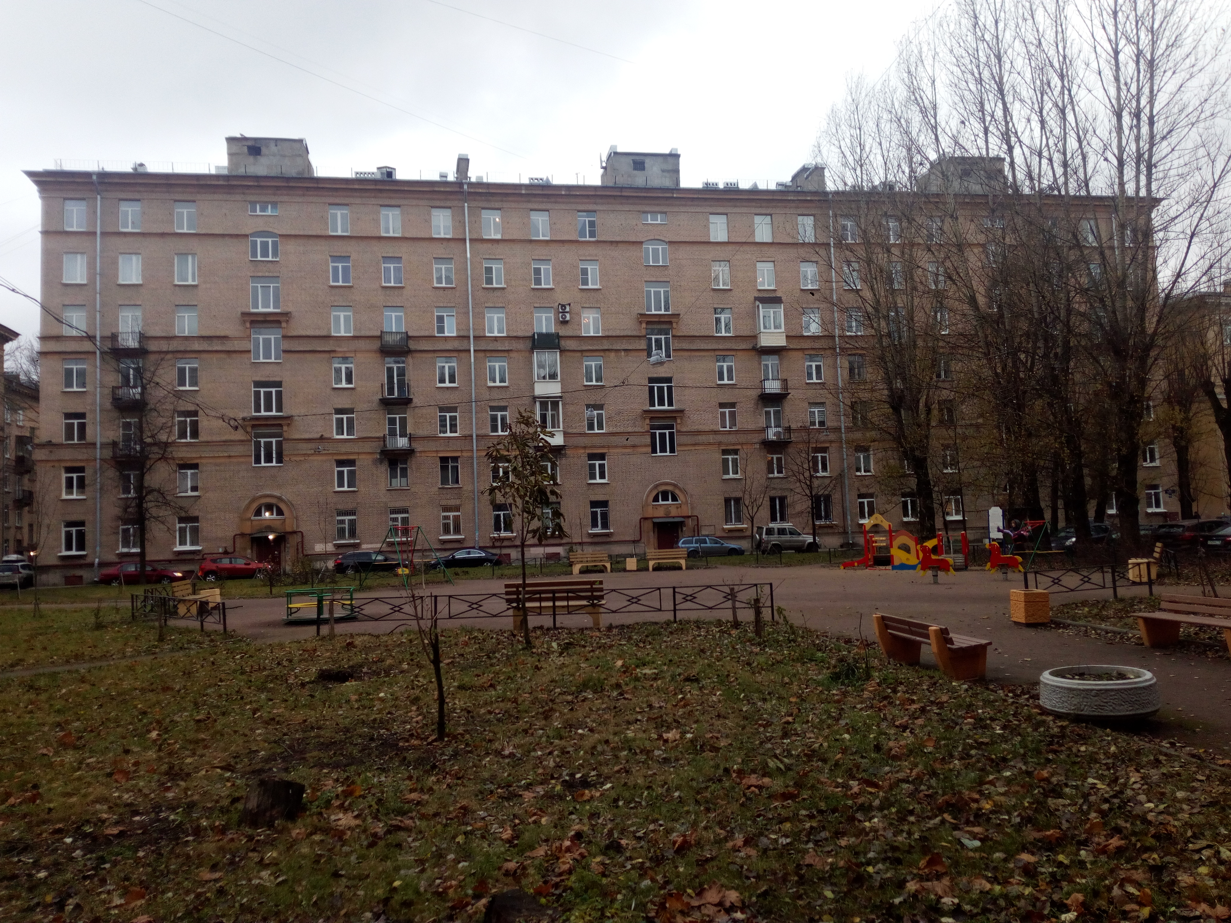 ул. Бабушкина 81к2