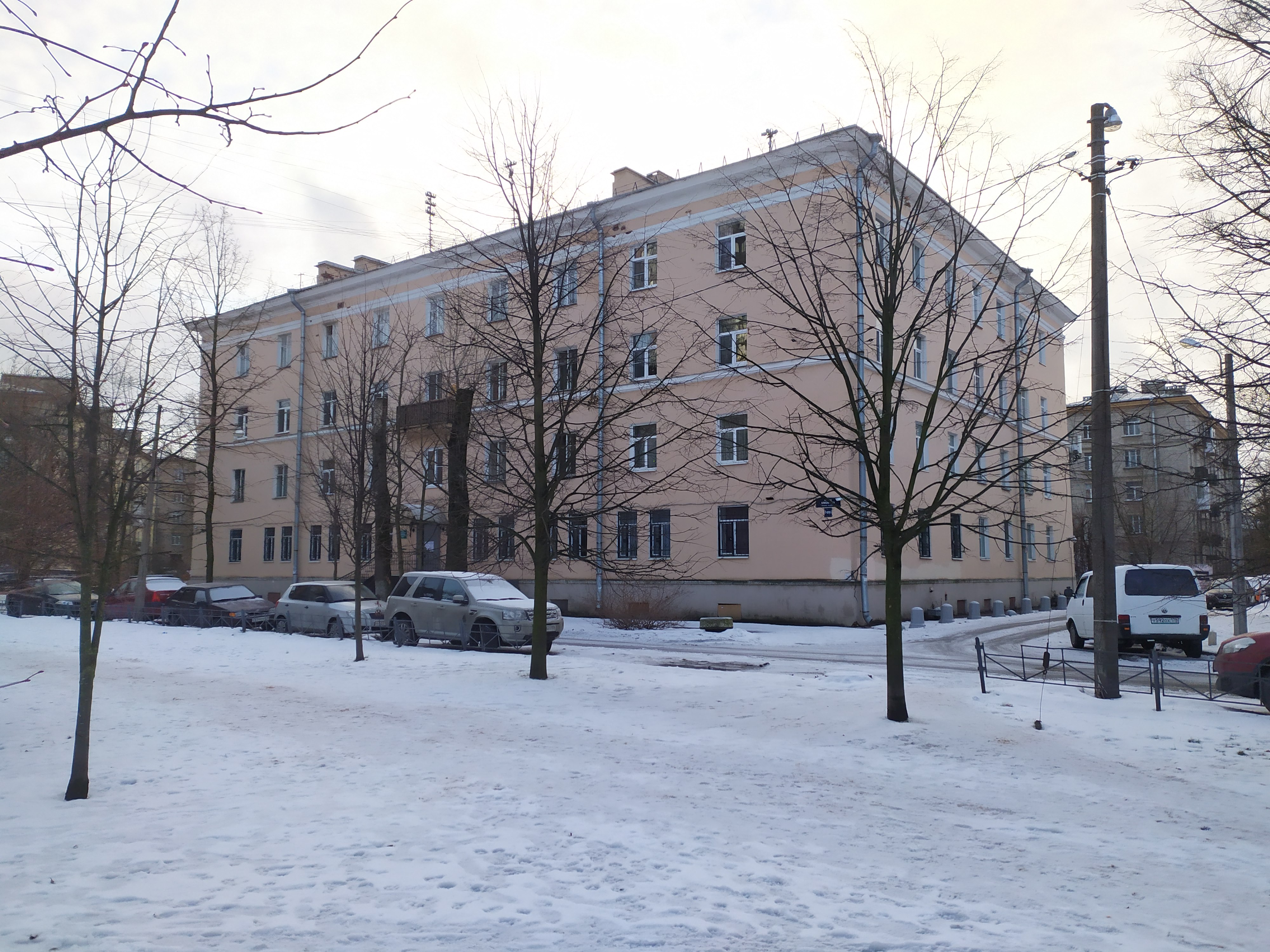 пр. Елизарова 31к3 пр. Елизарова 31к3