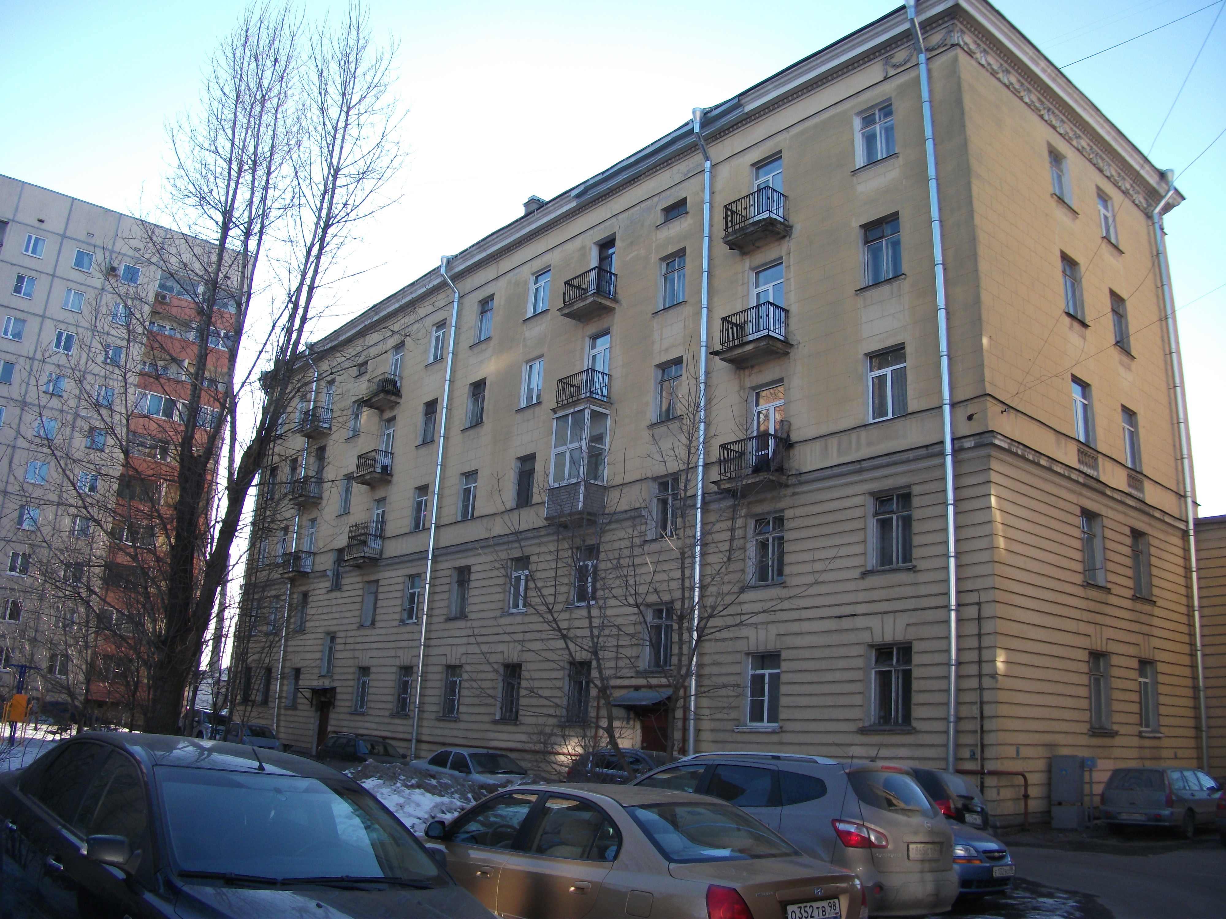 ул. Профессора Качалова 6