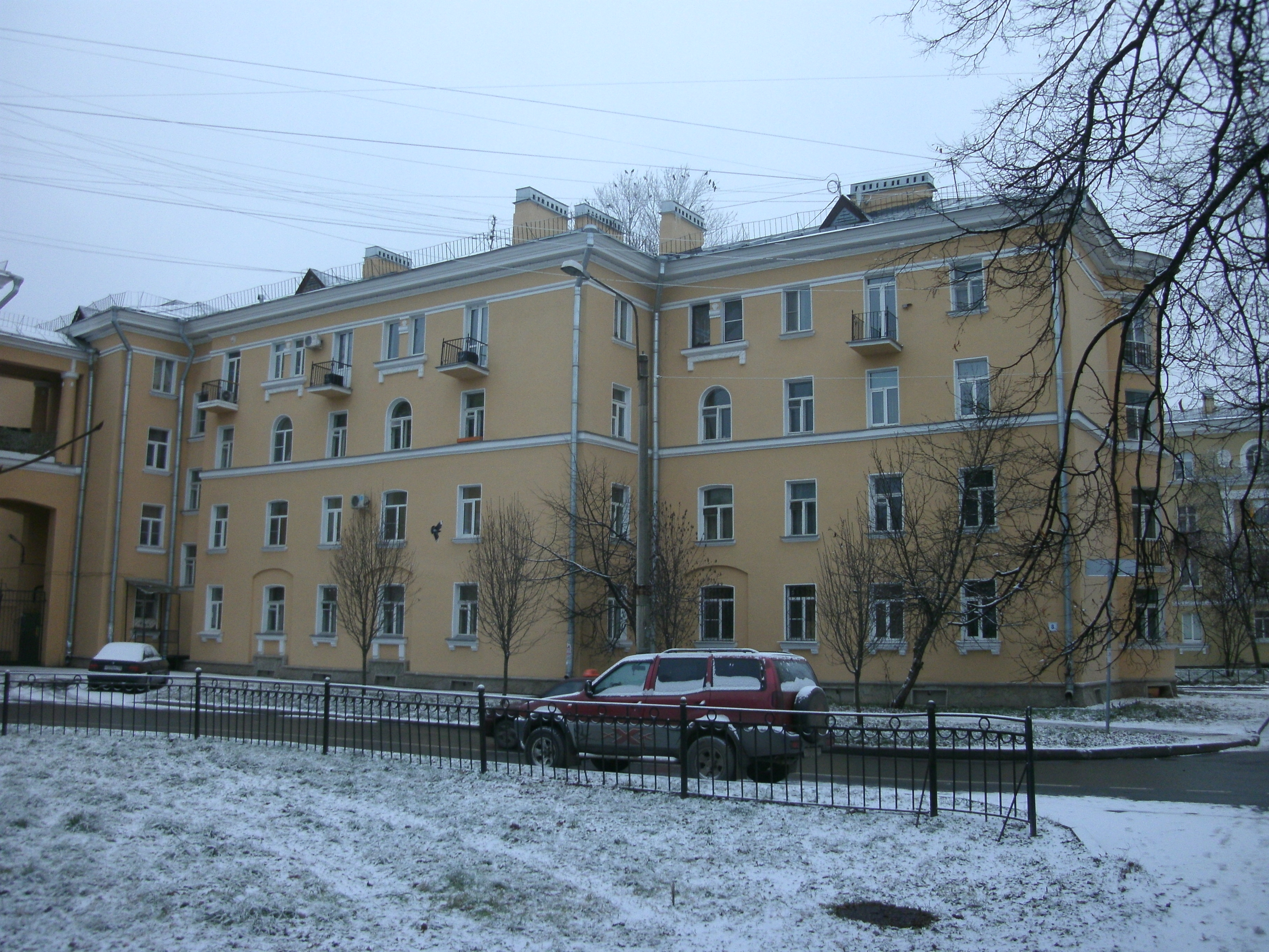 Центральная ул. 8