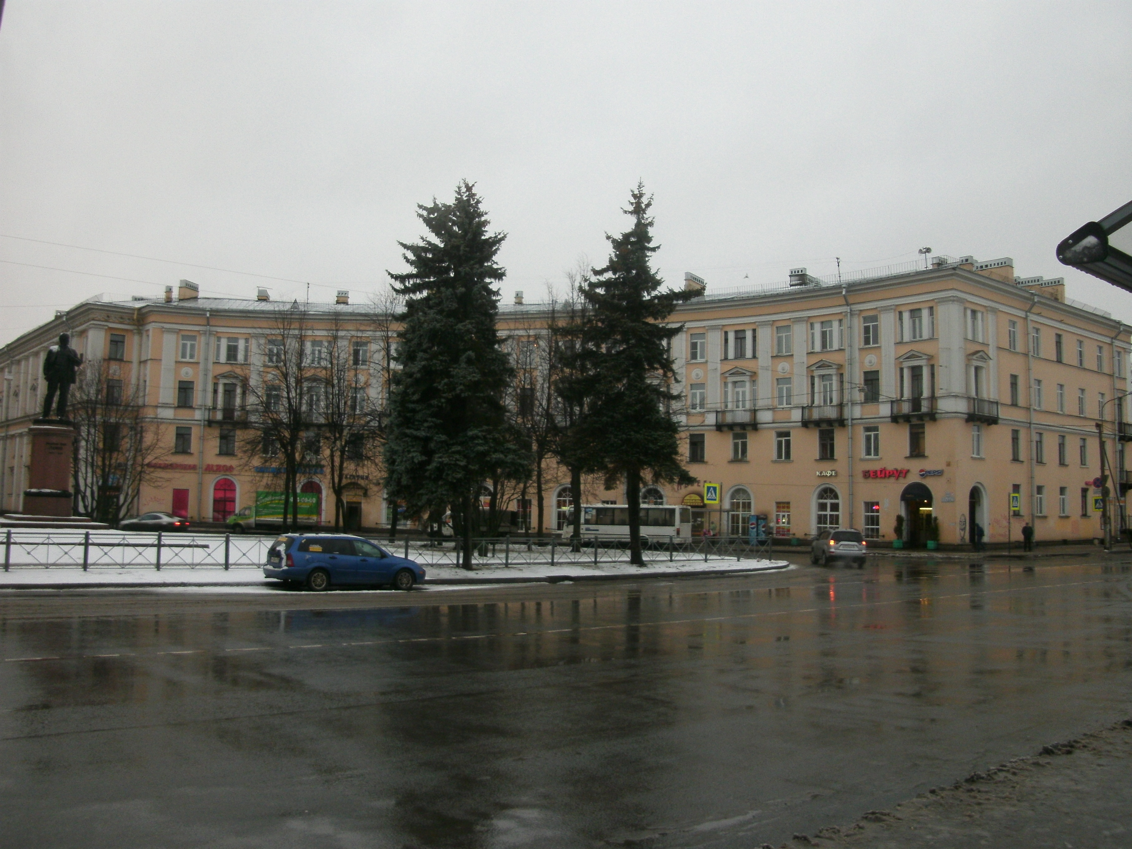 ул. Труда 22/15