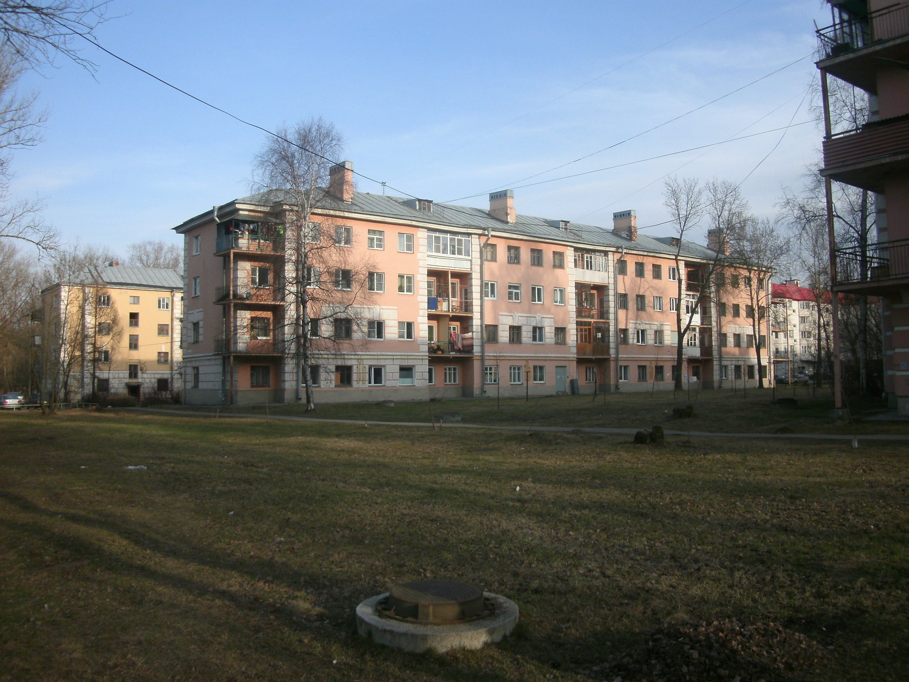 ул. Политрука Пасечника 4 ул. Политрука Пасечника 4