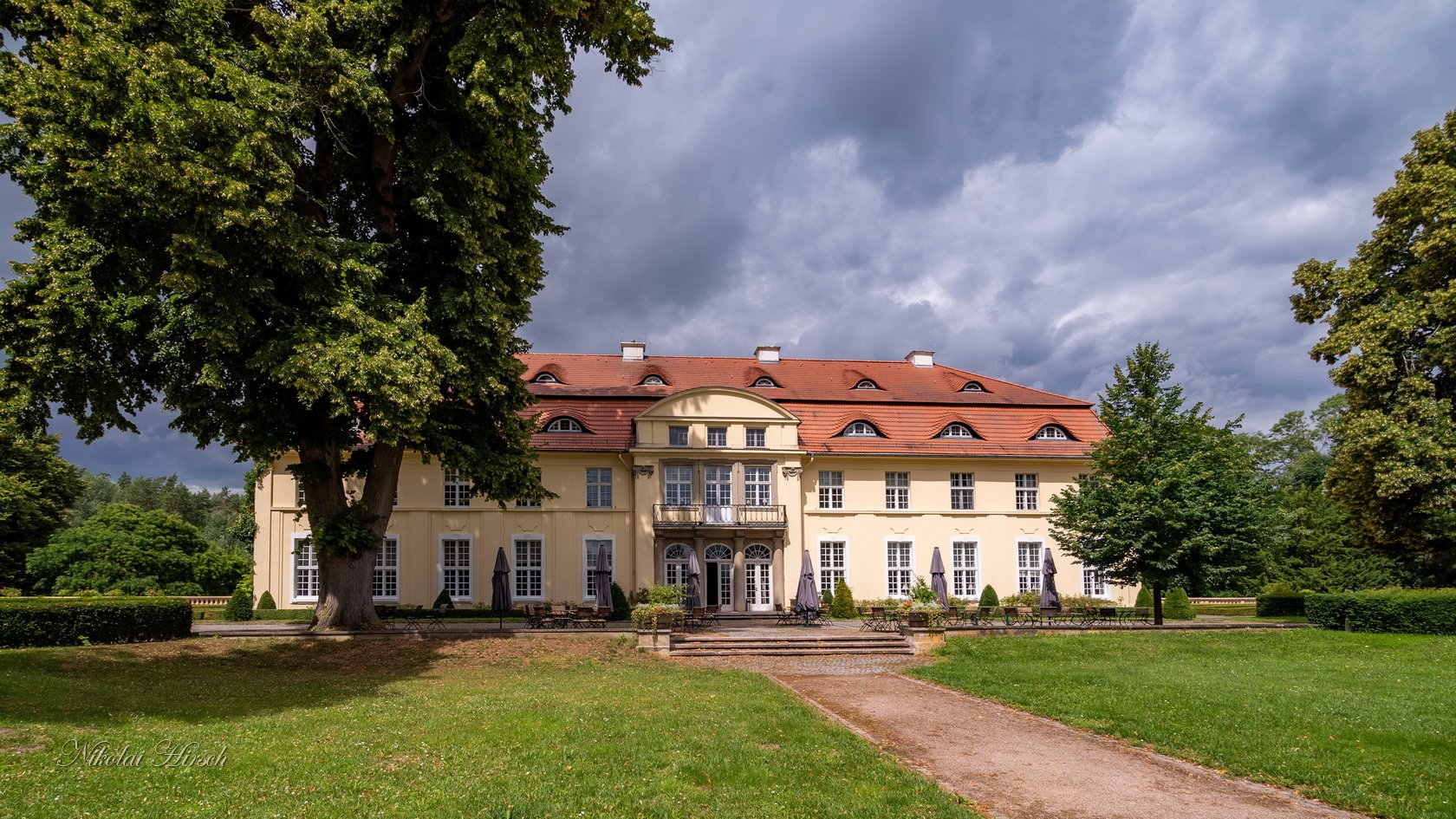 Усадьба якимовича в глубоком фото