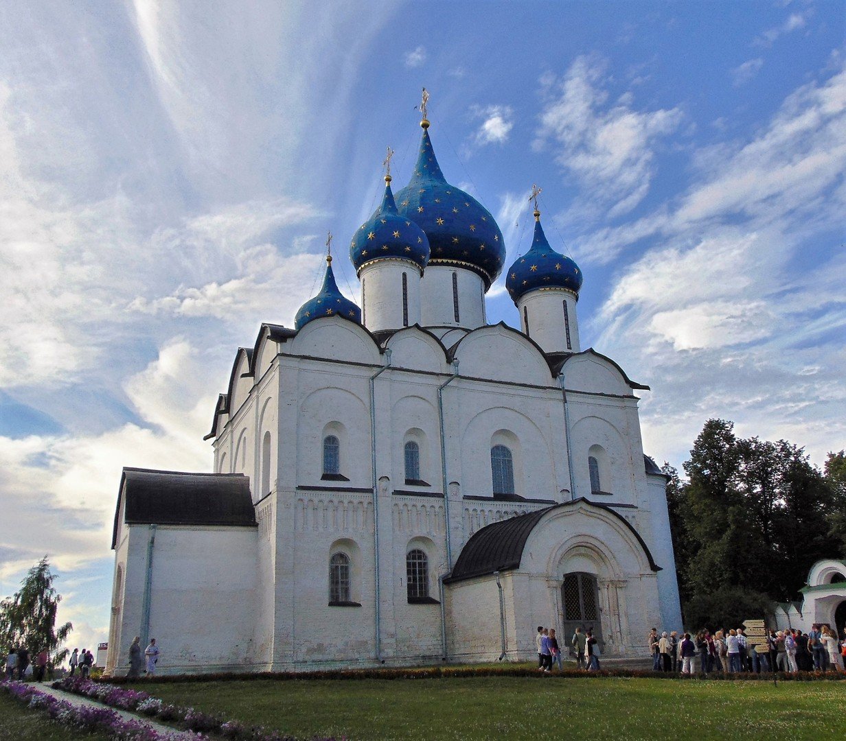 Белокаменный Свердловская область