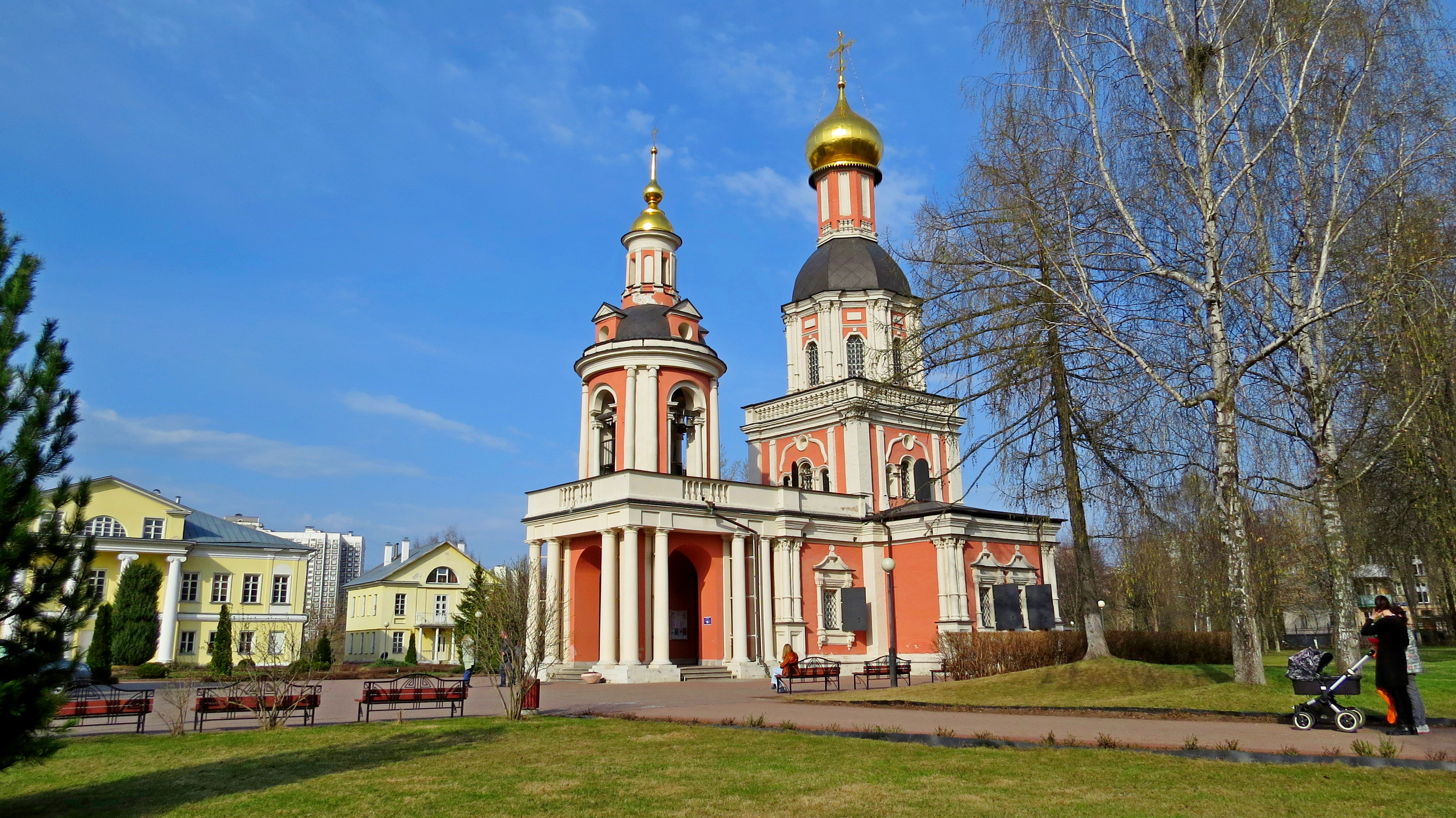 храм живоначальной троицы троицк