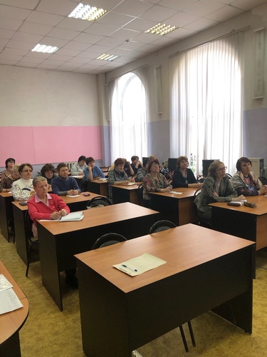 Сотрудники школьных библиотек города Владимира на семинаре по работе с детьми с синдромом дефицита внимания и гиперактивностью