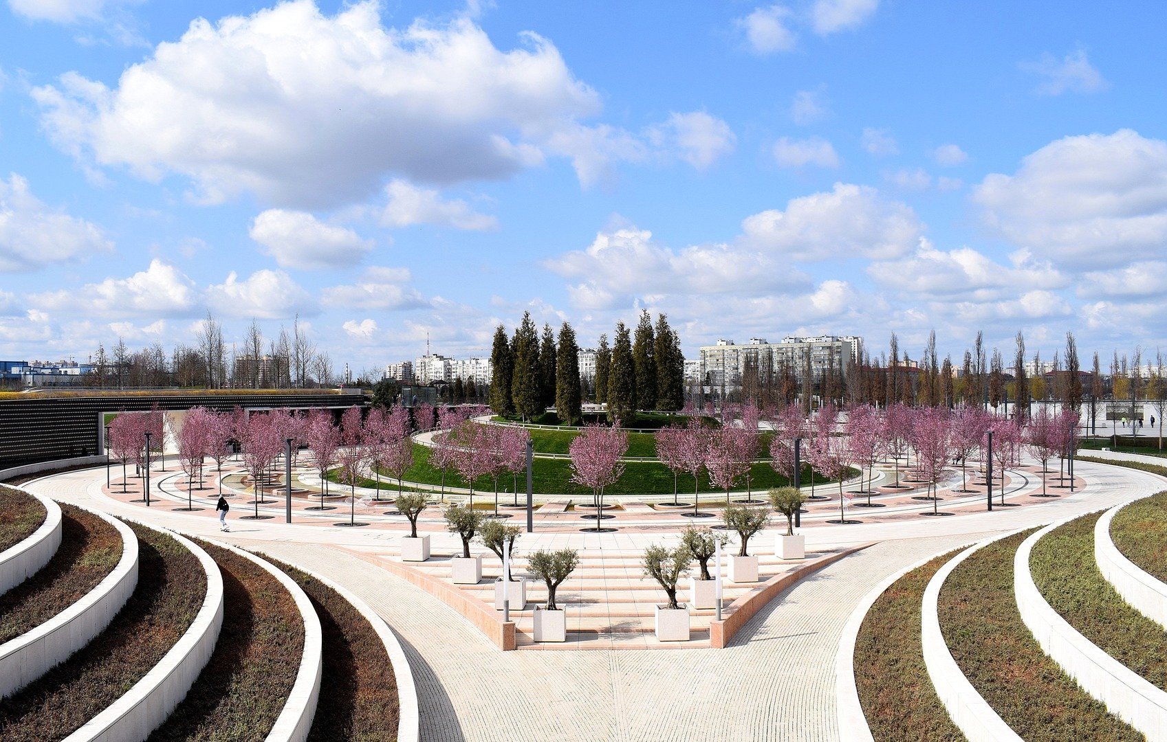Парк Галицкого в Краснодаре весной