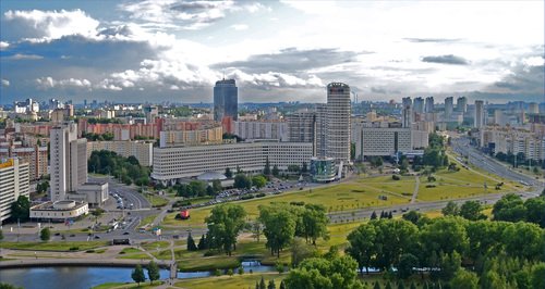 Вид на Минск с крыши гостиницы "Беларусь"