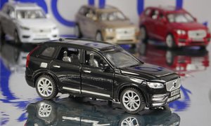 Volvo машинка металлическая Volvo машинка металлическая
