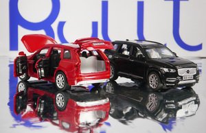 Вольво машинка металлическая Вольво машинка металлическая