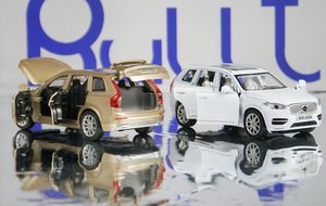 Вольво машинка металлическая Вольво машинка металлическая