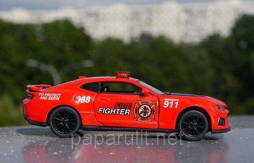 Kinsmart Camaro ZL1 Kinsmart Camaro ZL1