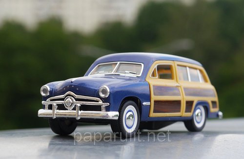 Kinsmart 1949 Ford Woody Wagon Kinsmart 1949 Ford Woody Wagon