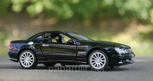 Машинка металлическая WB Mercedes Benz S 500 со звуком и светом Машинка металлическая WB Mercedes Benz S 500 со звуком и светом