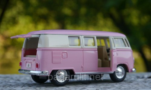 Машинка Volkswagen Classical Bus 1962 пастельные цвета с цветной крышей Машинка Volkswagen Classical Bus 1962 пастельные цвета с цветной крышей
