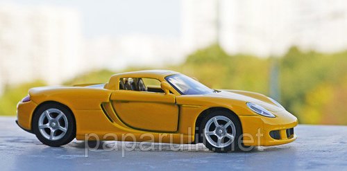 Kinsmart Porsche Carrera GT Kinsmart Porsche Carrera GT