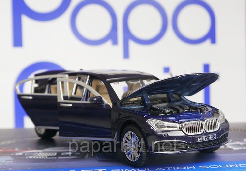 Лимузин БМВ открывается все Лимузин БМВ открывается все