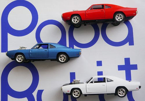 Dodge Charger машинка Dodge Charger машинка