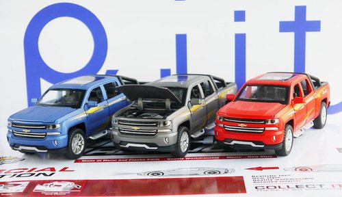 Silverado пикап открываются двери, капот, кузов 1/32 Silverado пикап открываются двери, капот, кузов 1/32