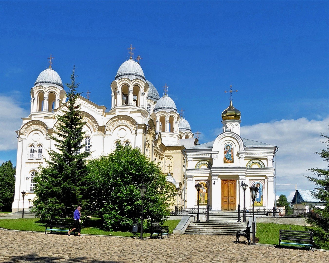 Крестовоздвиженский собор