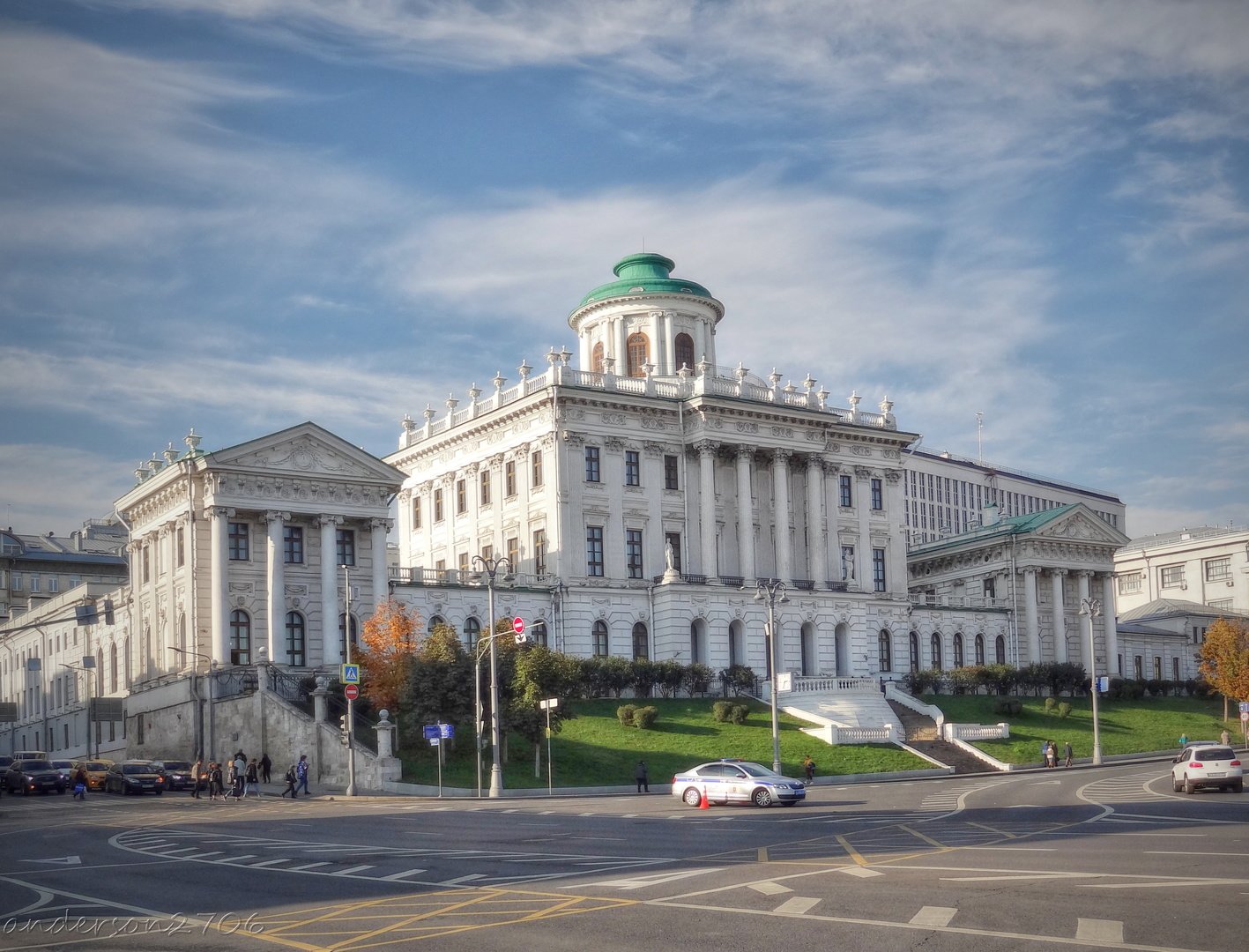 Дом пашкова в москве фото снаружи