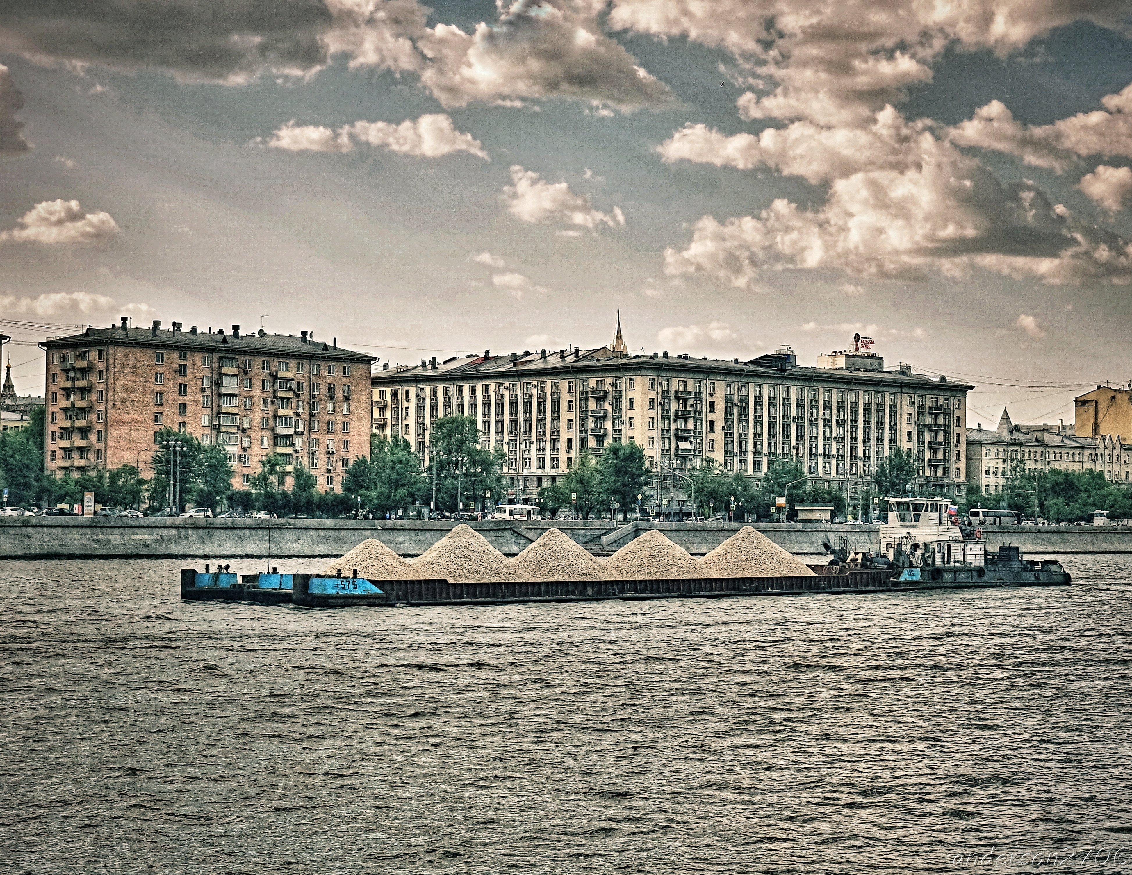 Фрунзенская набережная в москве фото