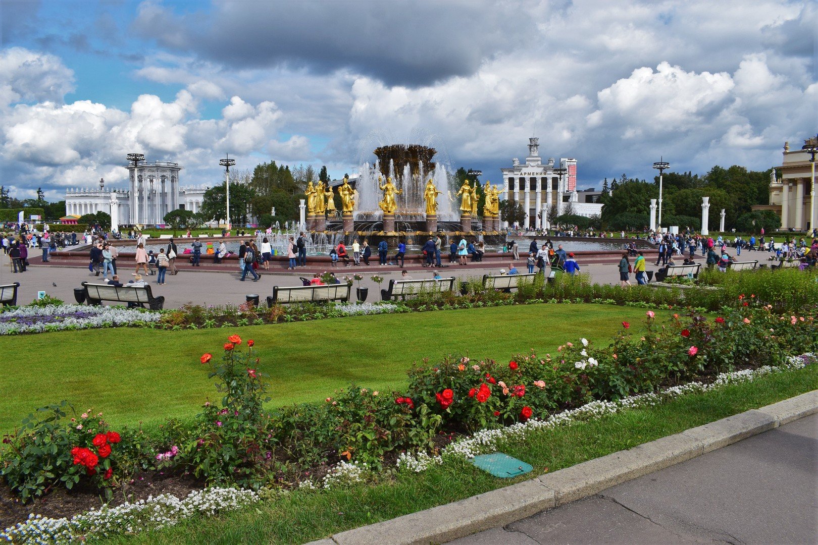 что есть на вднх в москве сейчас