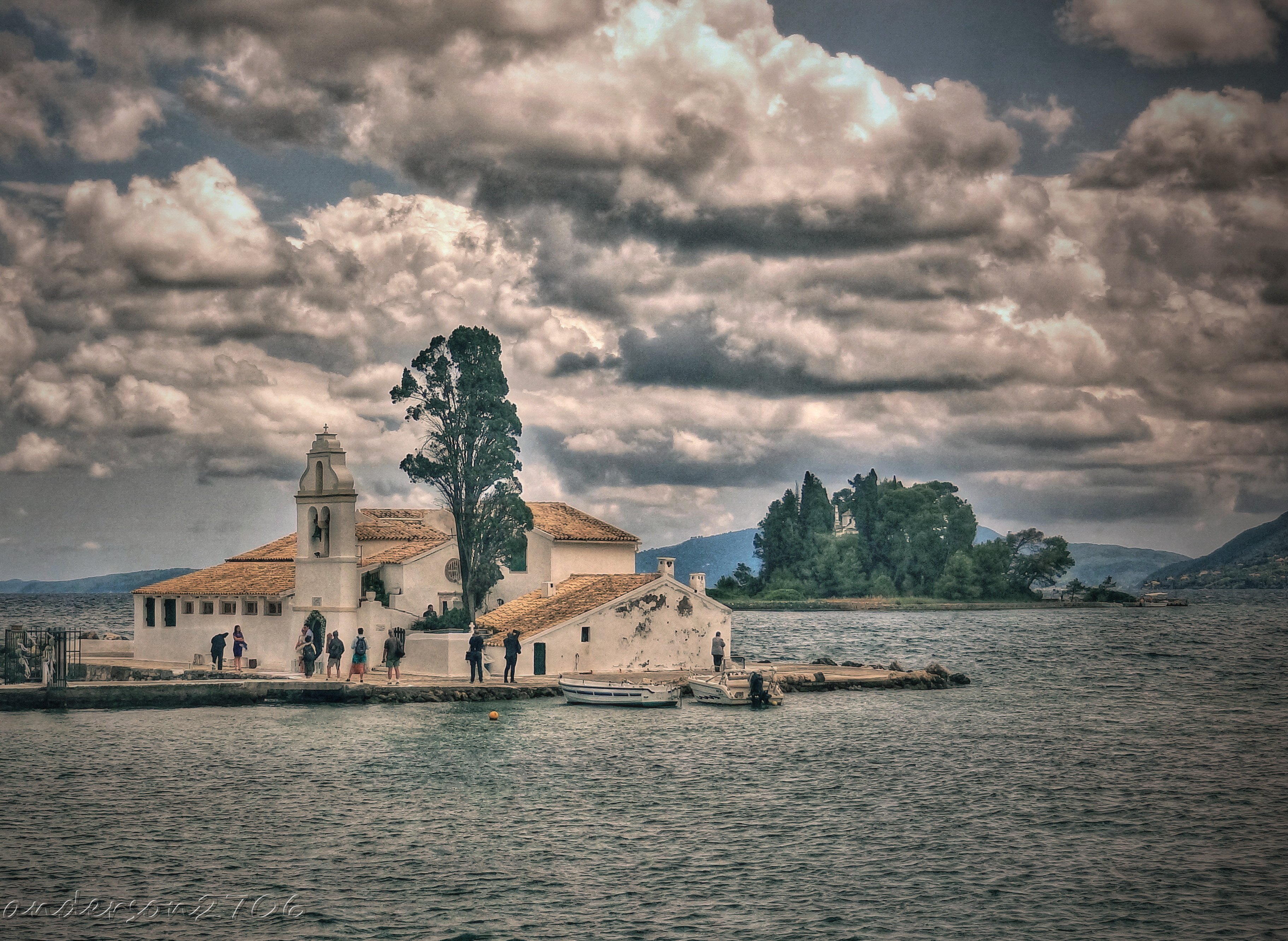 храм святого спиридона на корфу. мышиный остров. храмы острова корфу. храмы острова корфу. храм на острове корфу.