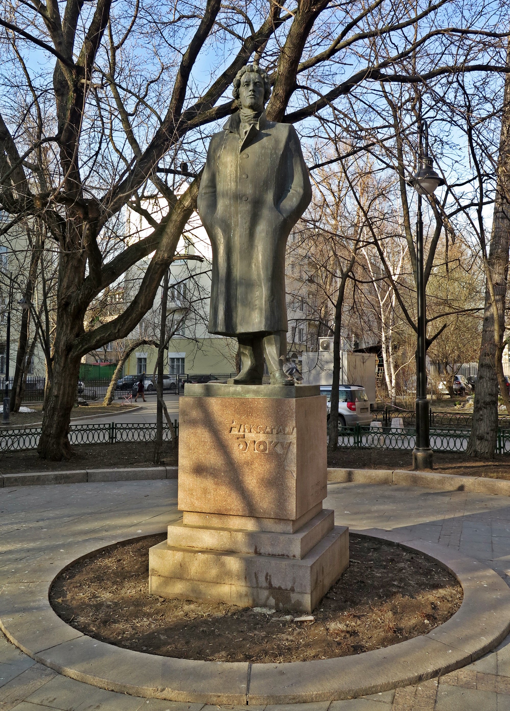 памятник блоку в санкт петербурге на декабристов