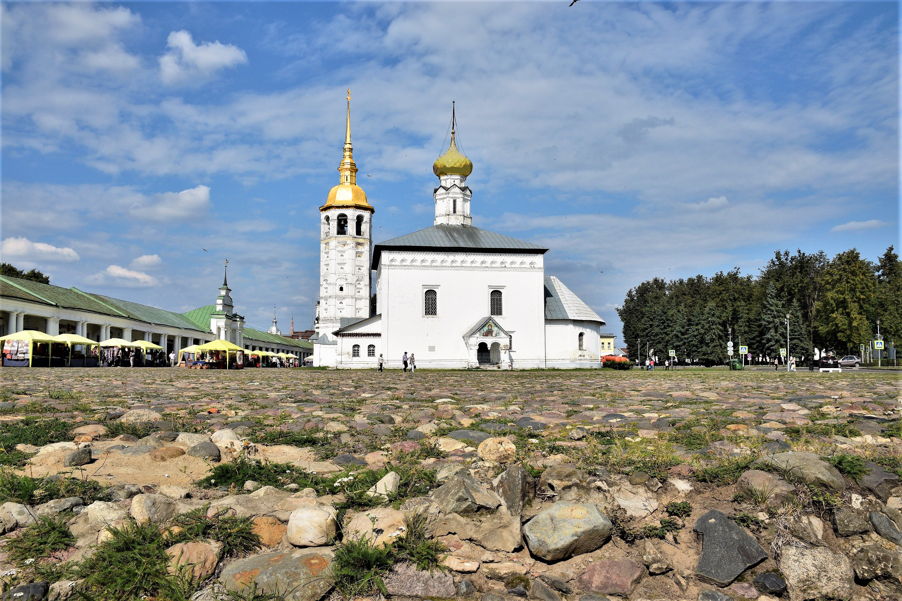 Торговая площадь в суздале