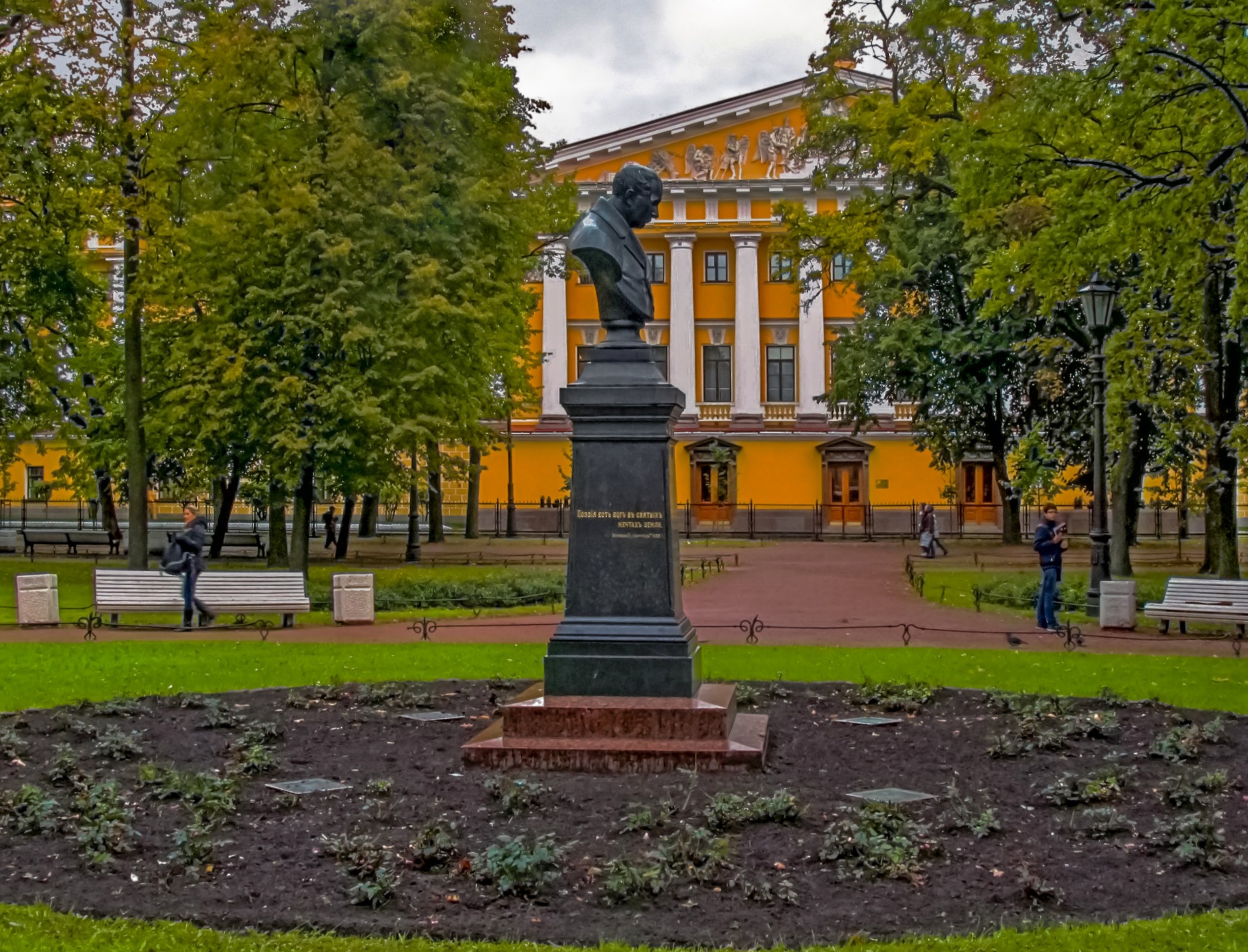 Фото на памятник жуковский