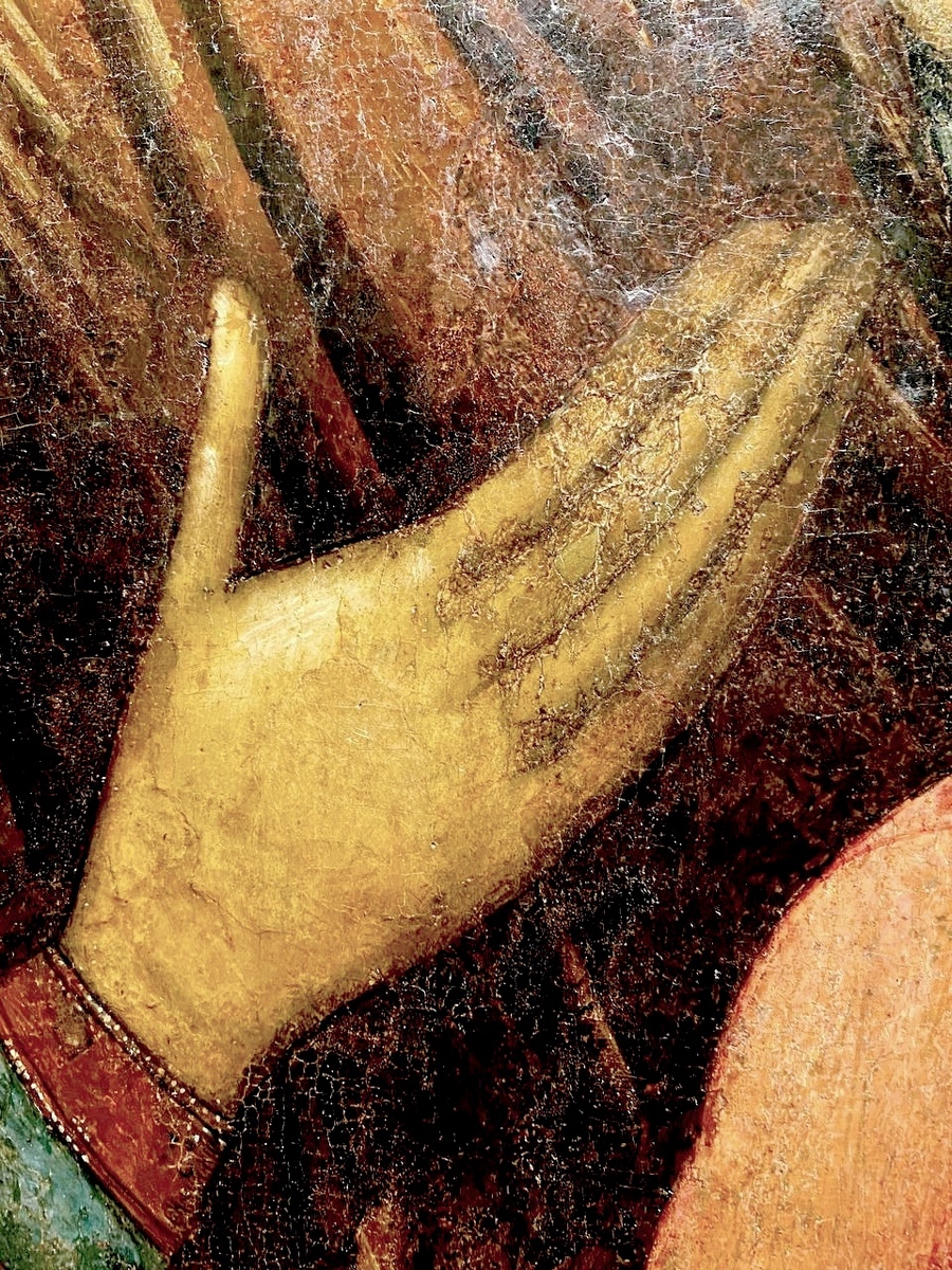 Икона Божией Матери "Одигитрия". 1675 - 1678 годы. Иконописцы Симон Ушаков и его ученик (Георгий Зиновьев ?). Фрагмент. Икона Божией Матери "Одигитрия". 1675 - 1678 годы. Иконописцы Симон Ушаков и его ученик (Георгий Зиновьев ?). Фрагмент.