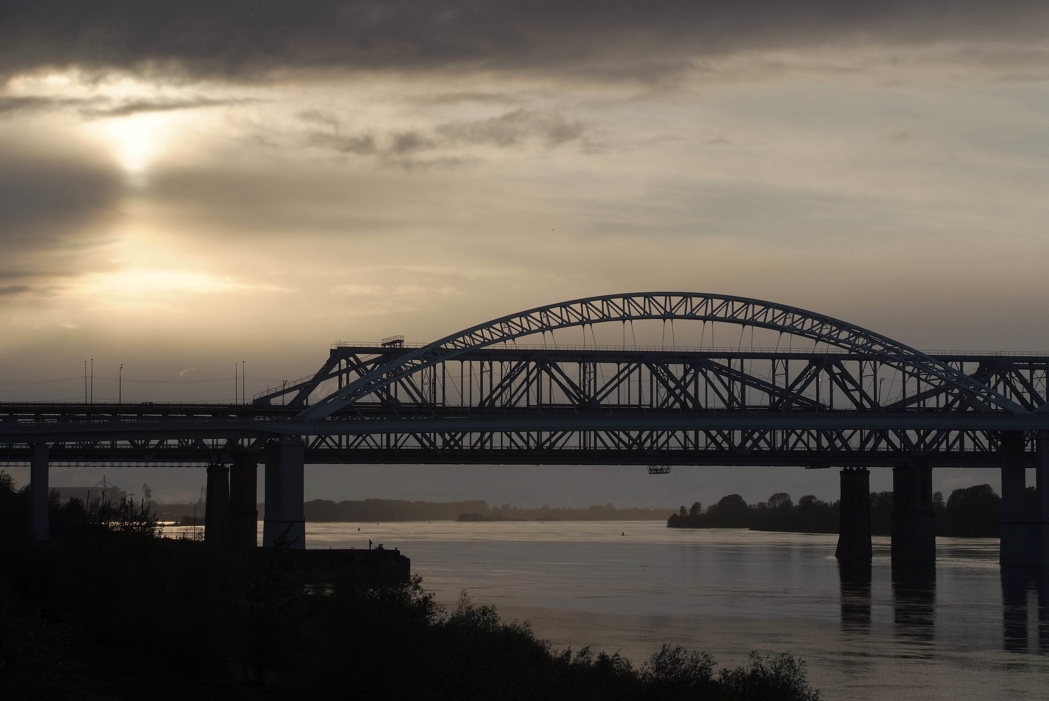 Мост через волгу в нижнем новгороде