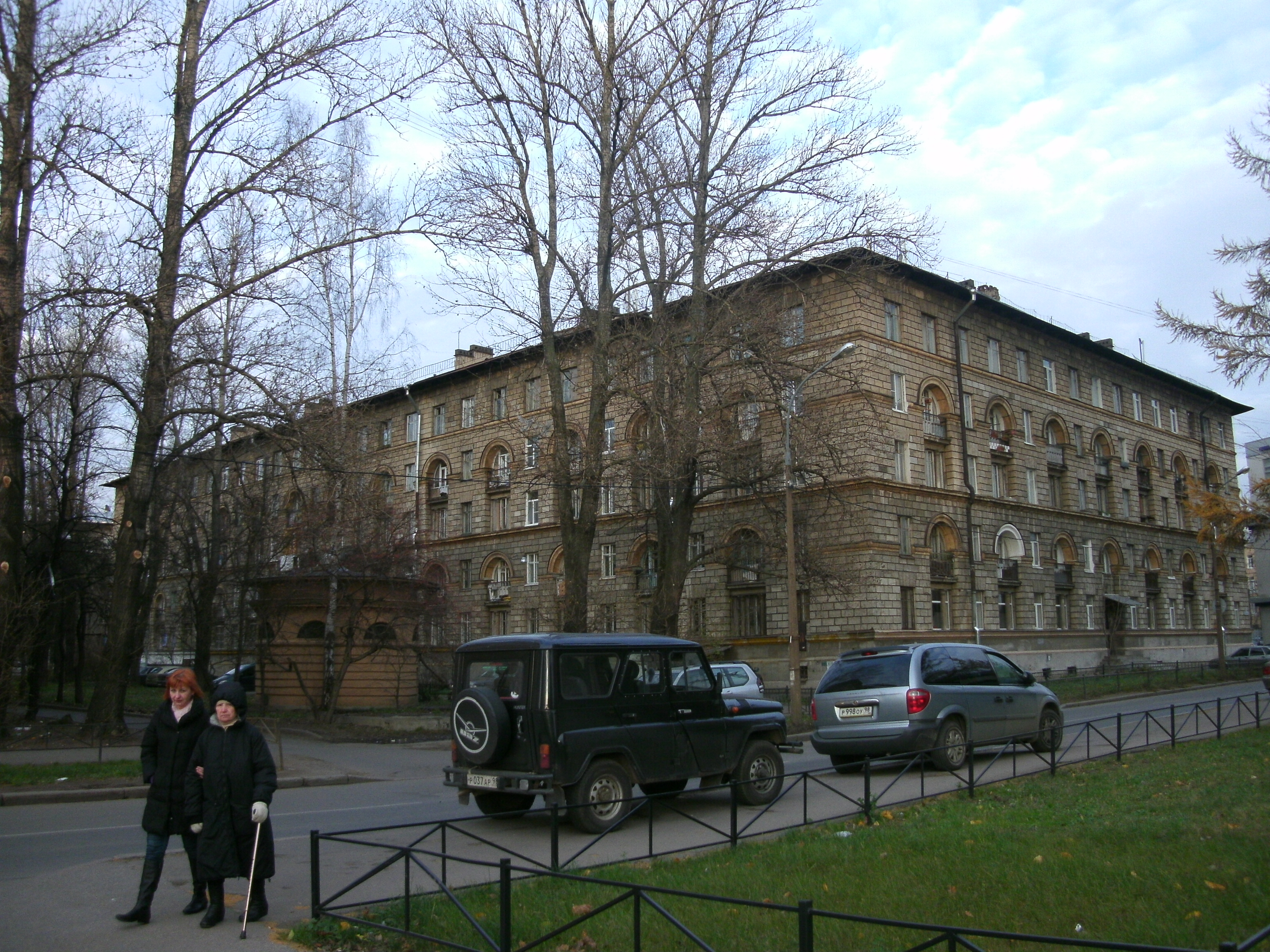 пр. Пархоменко 8 пр. Пархоменко 8