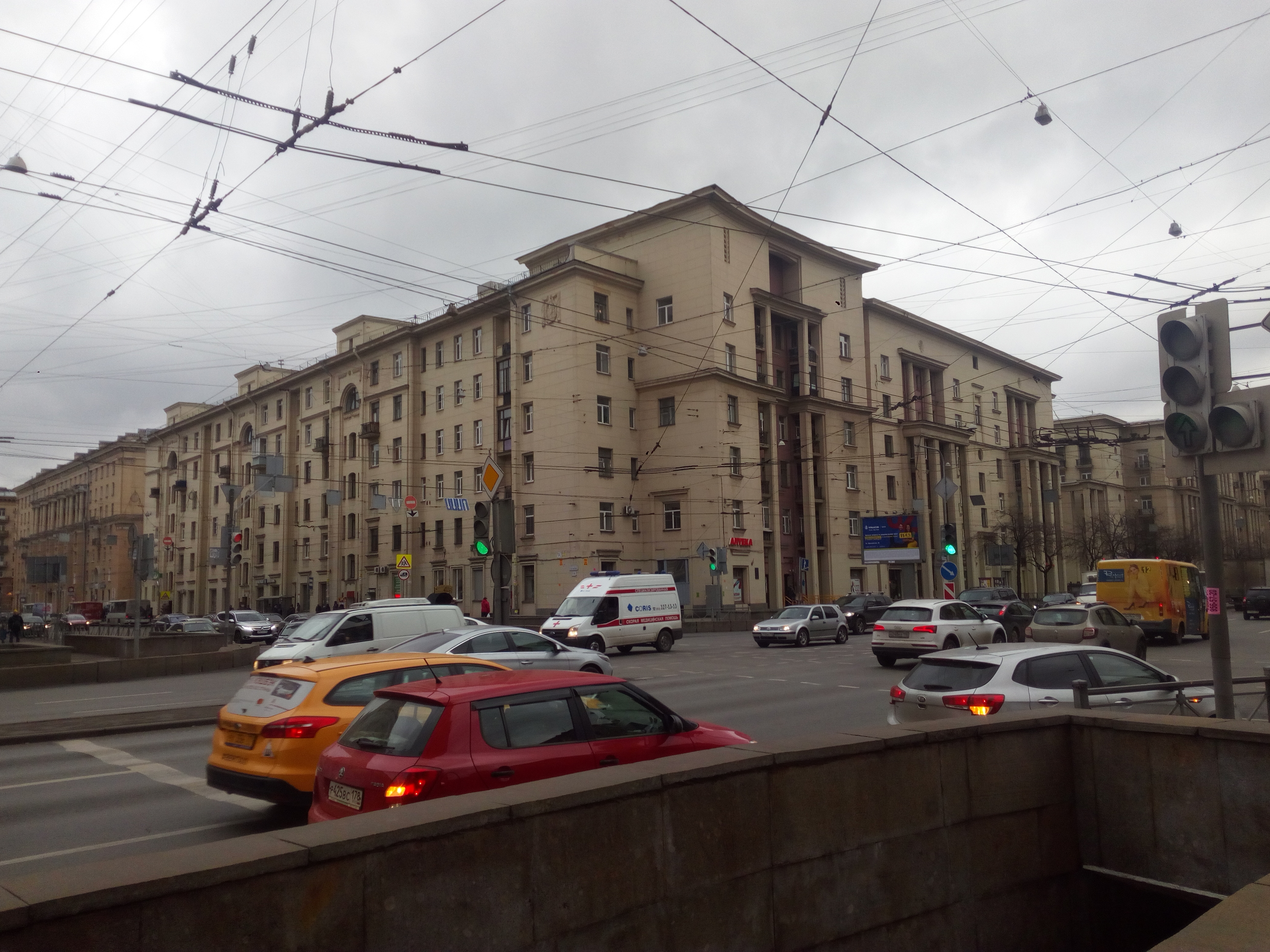 ул. Бабушкина 77/8