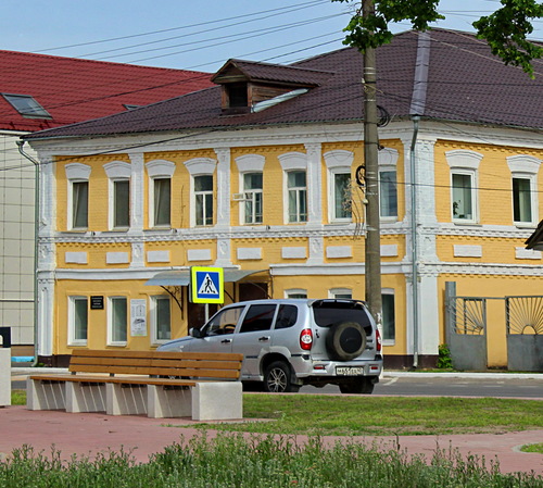 бывший купеческий дом