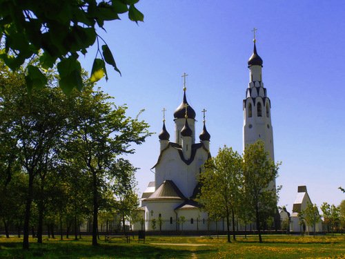 Первоапостольский храм