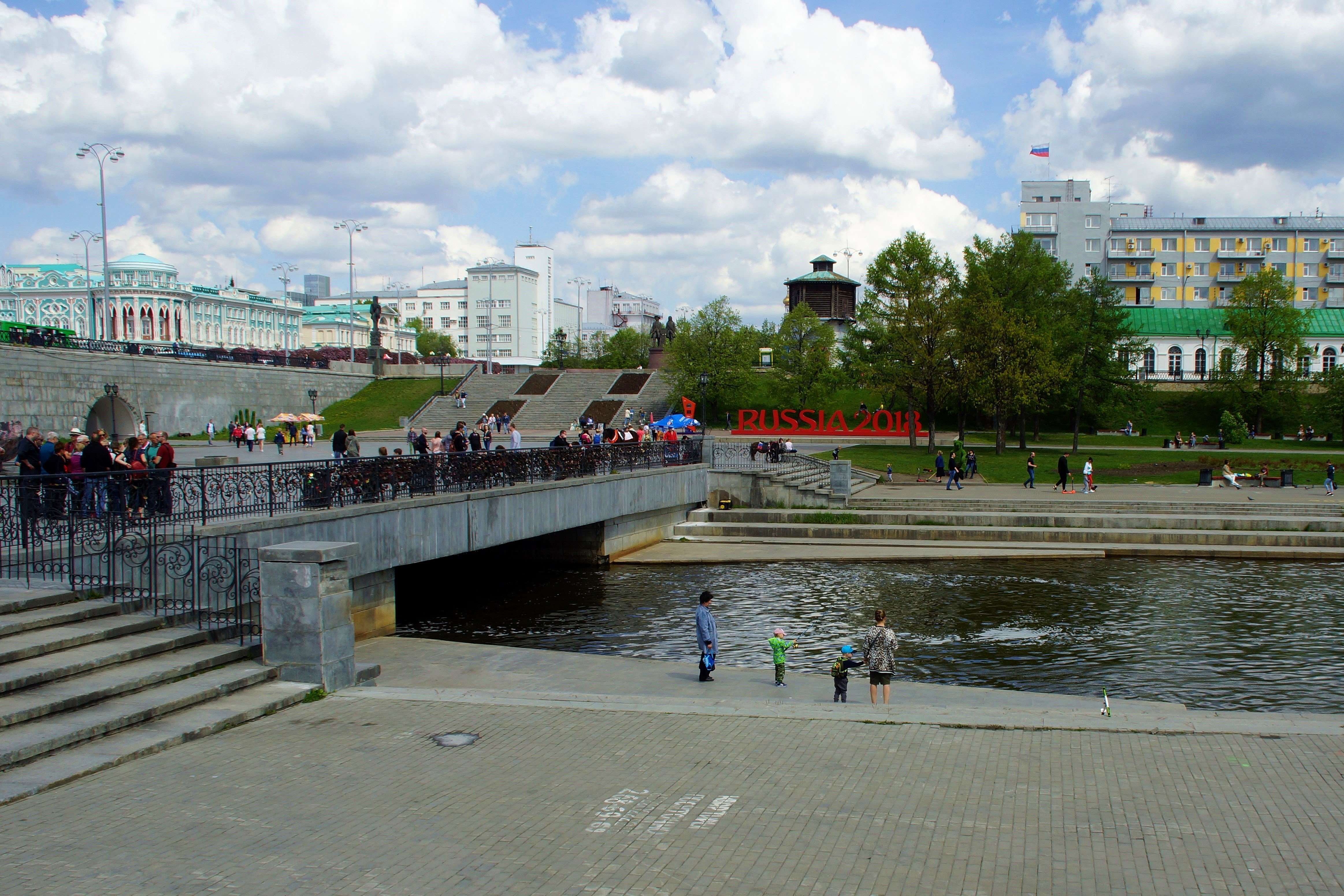 набережная екатеринбург плотинка