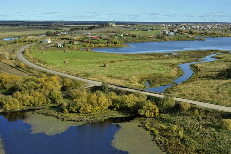 Рп холмогоры. Холмогоры. Природа Архангельской области Холмогорский район. Село Холмогоры. Матигоры Архангельская область.