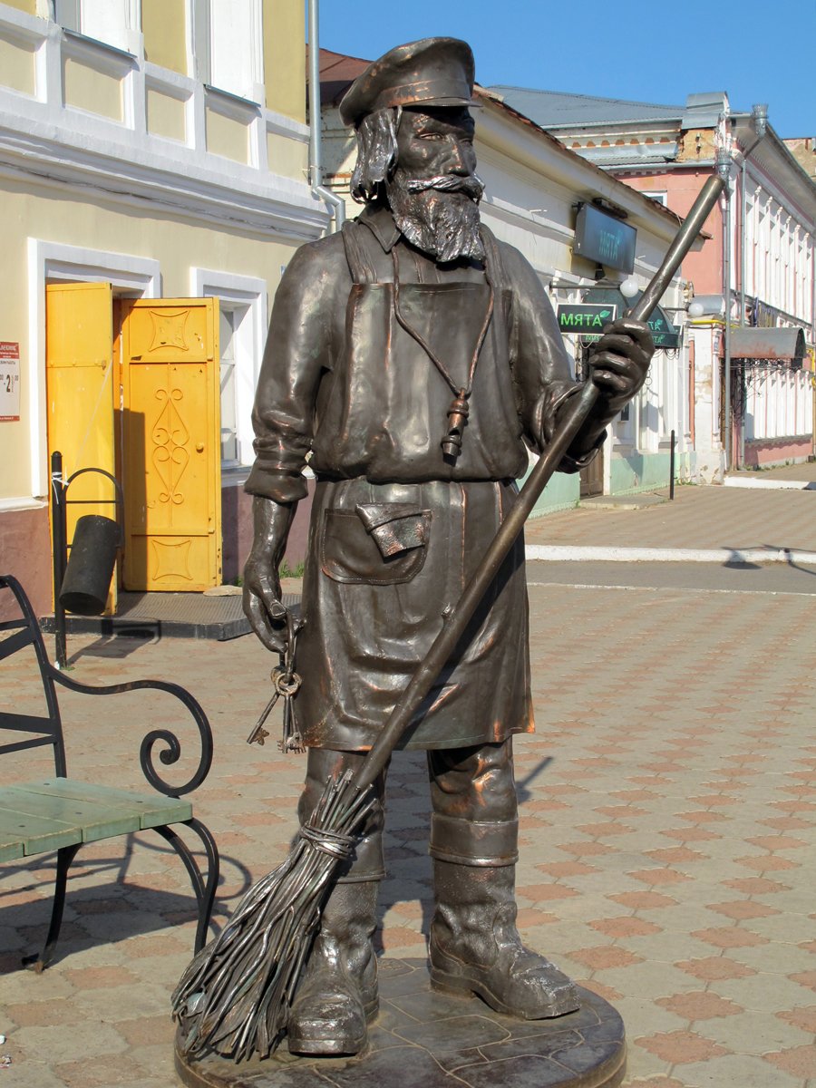 памятник дворнику в санкт петербурге