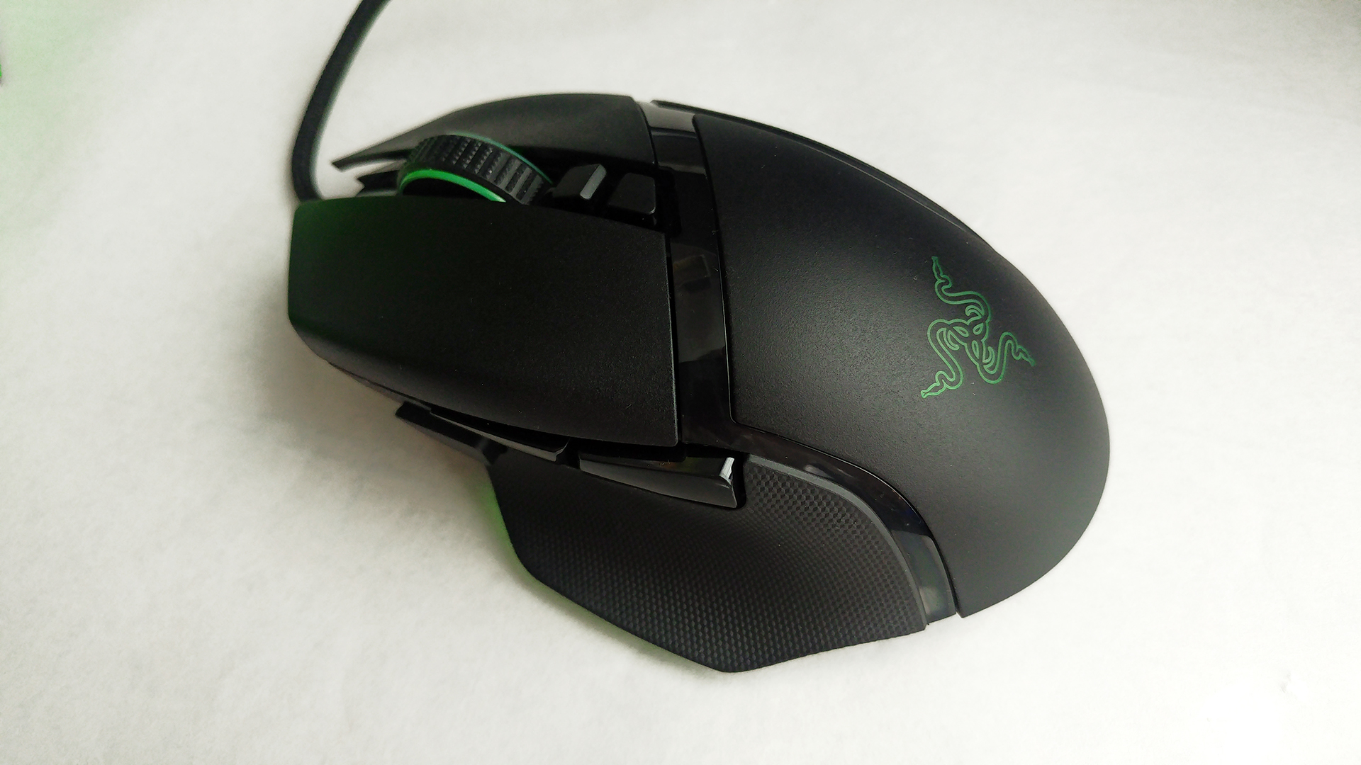 Игровая мышь razer basilisk v3 black. Razer vasilisk v3. Мышь Razer Basilisk v3. Razer Basilisk v3 белая. Razer Basilisk v3 Ultimate.