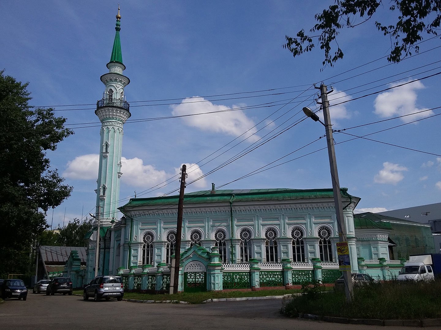 Белгород мечеть адрес и фото. Азимовская мечеть Казань. Азимовская мечеть Казань внутри. Азимовская мечеть (Заводская). Тетюши мечеть.