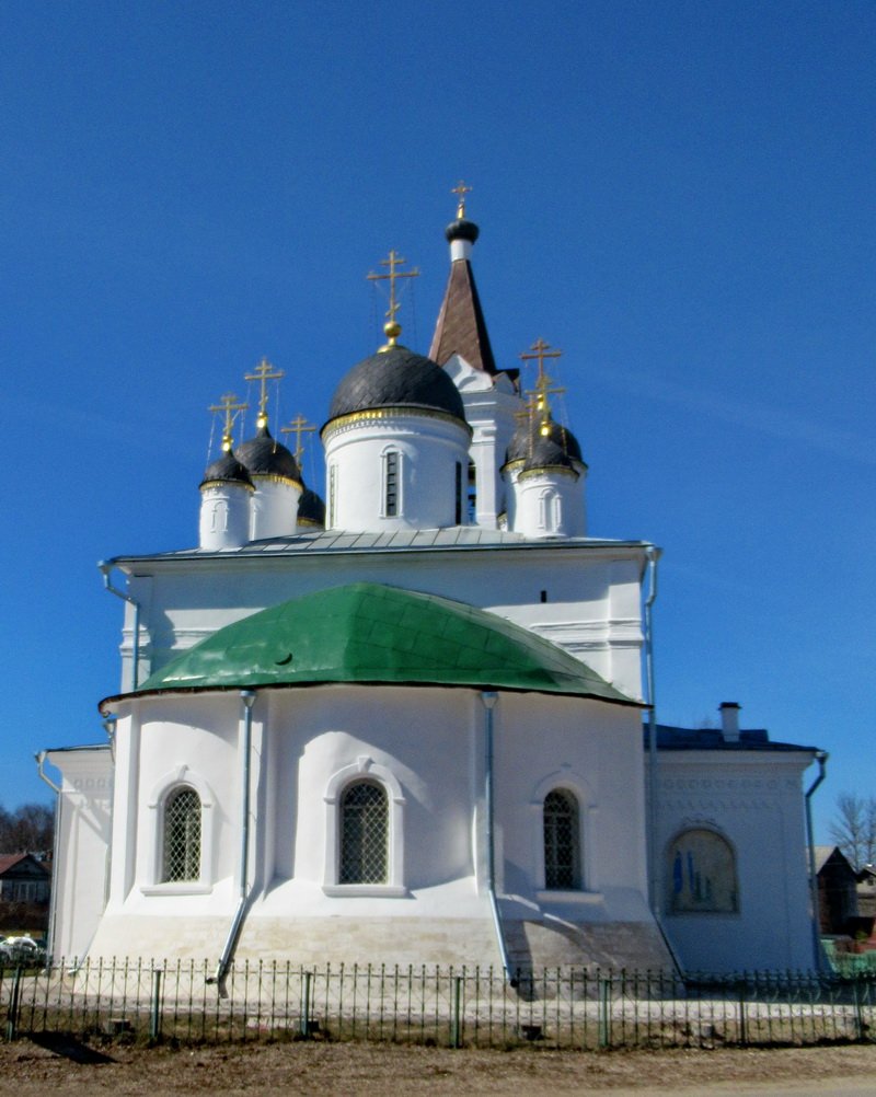 Храм Троицы Живоначальной в Твери