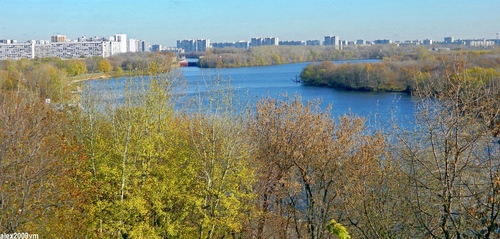 Смотрю на Москву из Коломенского