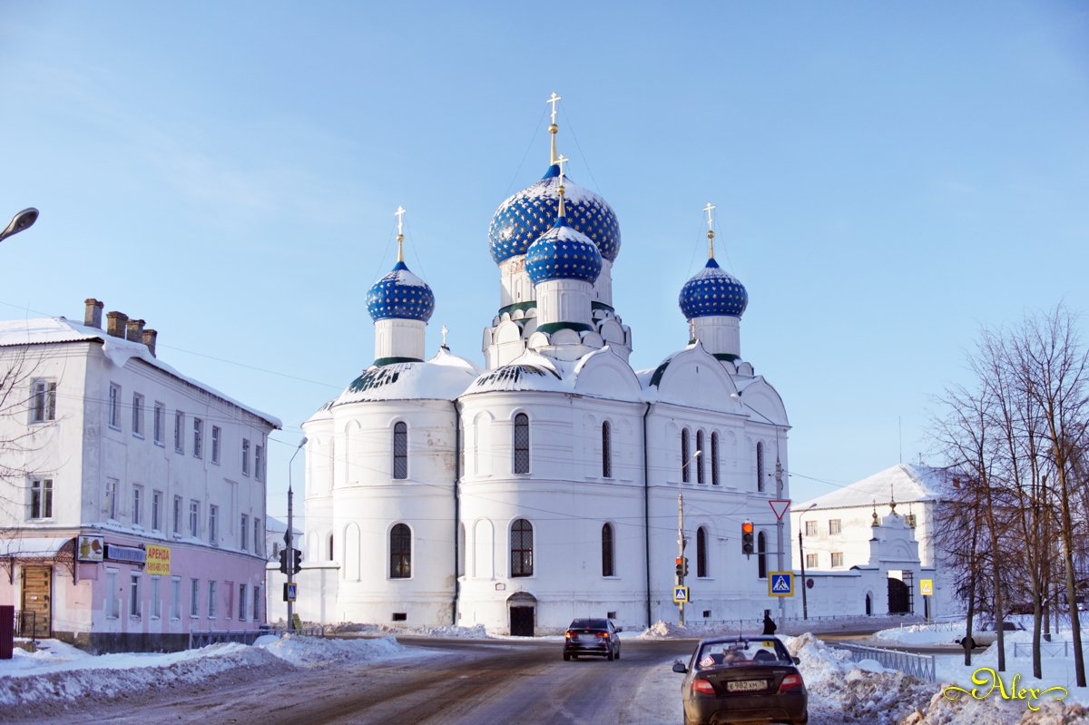 Углич богоявленский собор